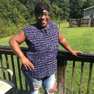 Meet your Posher, Niccale